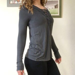 American Eagle Outfitters Gray Long Sleeve Shirt XS